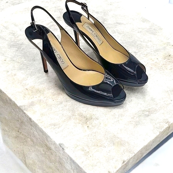 Reg $800 JIMMY CHOO Black Patent peep toeheels size 39 (size 9) - Picture 1 of 7